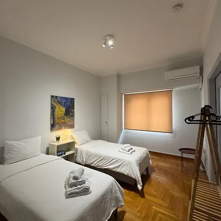 4 * Патра